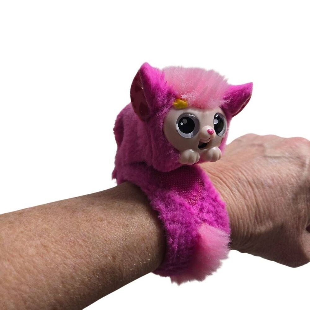 Little Live Pets WRAPPLES Season 1 PRINCEZA Plush Slap Bracket w/Lights & Sounds